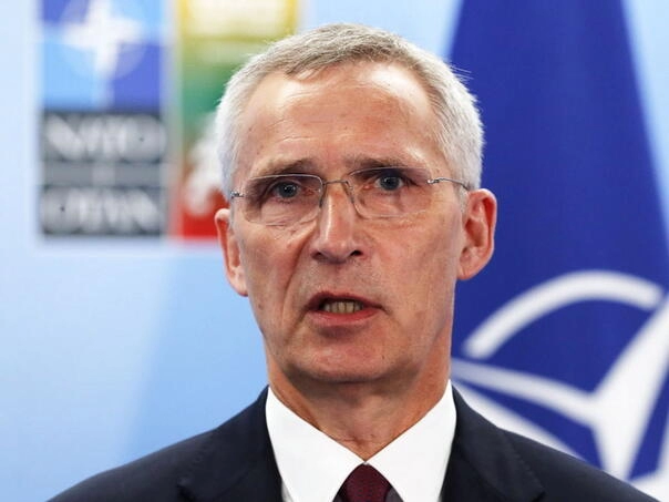 Stoltenberg: NATO preuzima koordinaciju isporuka oružja Ukrajini